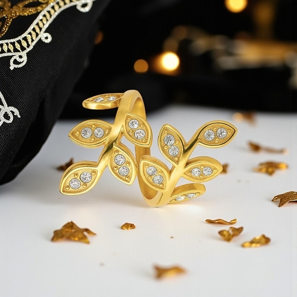 ποΈ Elegant 18K Gold Plated Adjustable Leaves πΏLeaf Ring Sparkling Zirconia β¨ - Picture 7 of 13